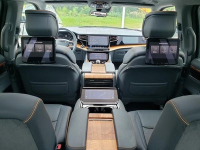 2024 Jeep Grand Wagoneer Series III 4x4