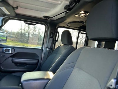 2021 Jeep Gladiator Willys 4x4