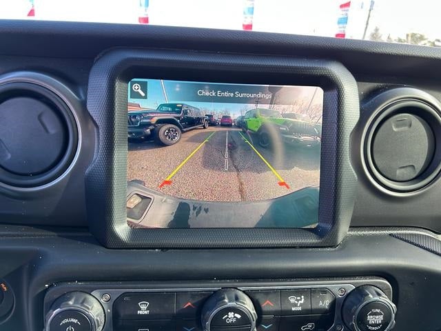 2021 Jeep Gladiator Willys 4x4