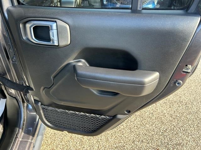 2021 Jeep Gladiator Willys 4x4