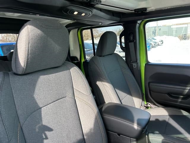 2025 Jeep Gladiator GLADIATOR SPORT S 4X4