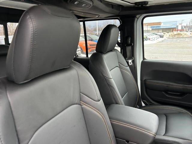 2025 Jeep Gladiator GLADIATOR HIGH TIDE 4X4