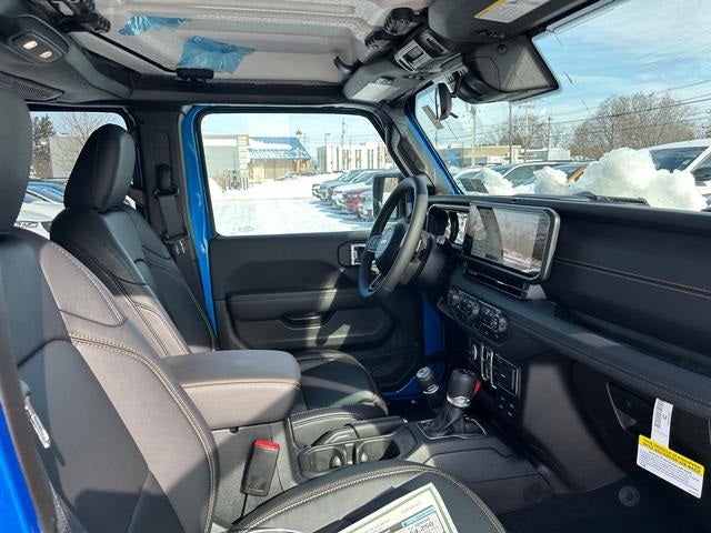 2025 Jeep Gladiator GLADIATOR HIGH TIDE 4X4