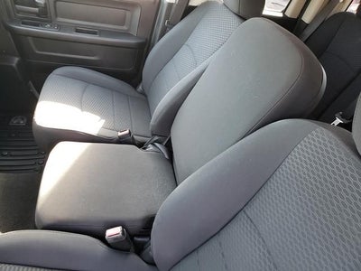 2018 RAM 1500 Express Quad Cab 4x4 6'4' Box