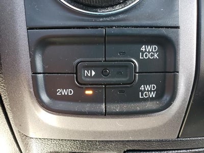 2018 RAM 1500 Express Quad Cab 4x4 6'4' Box
