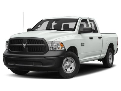 2018 RAM 1500 Express Quad Cab 4x4 6'4' Box