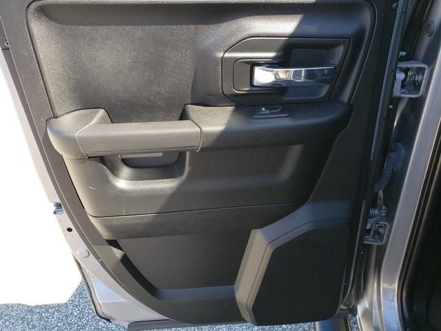 2022 RAM 1500 Classic Warlock Quad Cab 4x4 6'4' Box