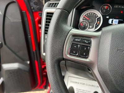 2023 RAM 1500 Classic SLT Crew Cab 4x4 5'7' Box