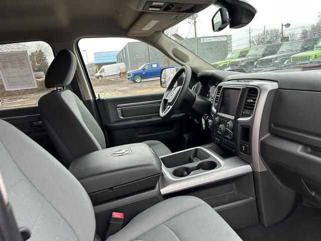 2023 RAM 1500 Classic SLT Crew Cab 4x4 5'7' Box