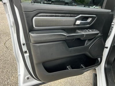 2022 RAM 1500 Big Horn Crew Cab 4x4 5'7' Box