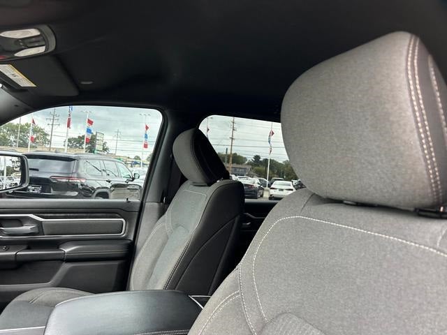 2022 RAM 1500 Big Horn Crew Cab 4x4 5'7' Box