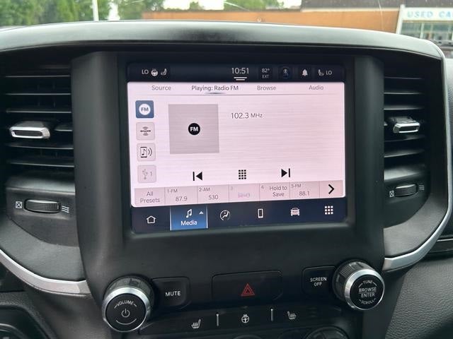 2022 RAM 1500 Big Horn Crew Cab 4x4 5'7' Box