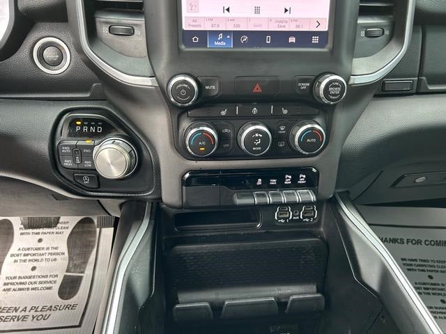 2022 RAM 1500 Big Horn Crew Cab 4x4 5'7' Box