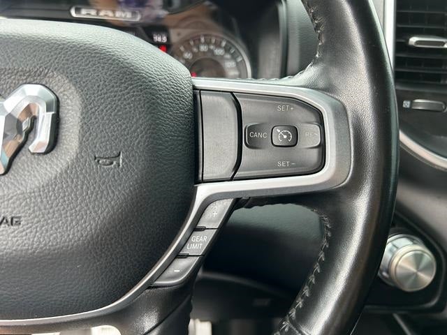 2022 RAM 1500 Big Horn Crew Cab 4x4 5'7' Box