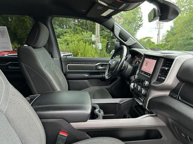 2022 RAM 1500 Big Horn Crew Cab 4x4 5'7' Box