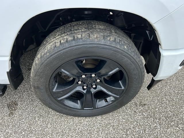 2022 RAM 1500 Big Horn Crew Cab 4x4 5'7' Box