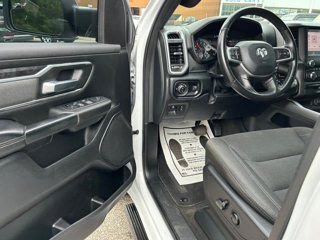 2022 RAM 1500 Big Horn Crew Cab 4x4 5'7' Box