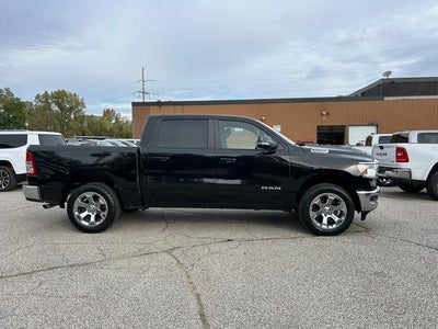 2022 RAM 1500 Big Horn Crew Cab 4x4 5'7' Box