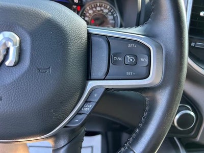 2023 RAM 1500 Big Horn Crew Cab 4x4 5'7' Box