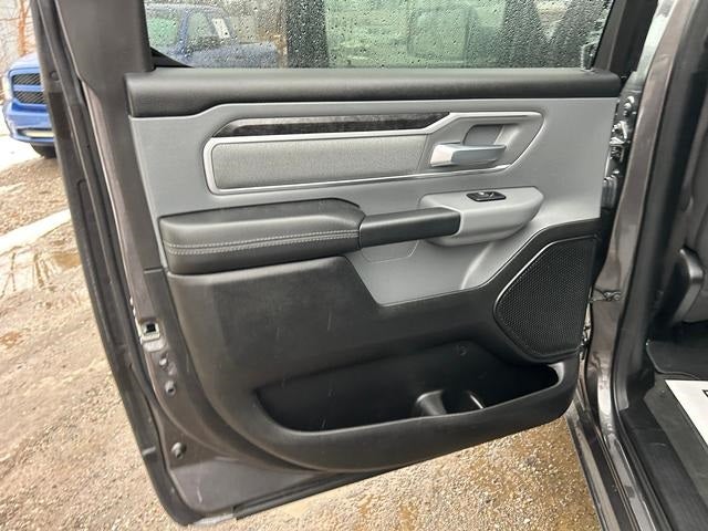 2022 RAM 1500 Big Horn Crew Cab 4x4 5'7' Box