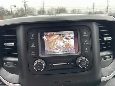 2022 RAM 1500 Big Horn Crew Cab 4x4 5'7' Box