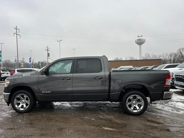 2022 RAM 1500 Big Horn Crew Cab 4x4 5'7' Box