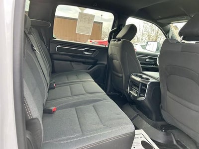 2022 RAM 1500 Big Horn Crew Cab 4x4 5'7' Box