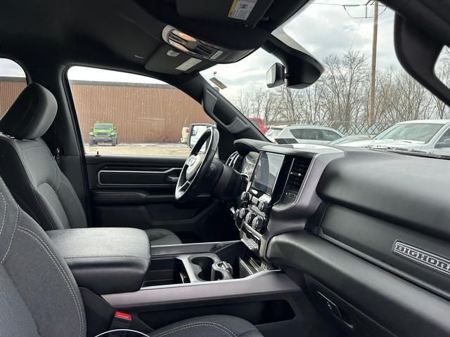 2022 RAM 1500 Big Horn Crew Cab 4x4 5'7' Box