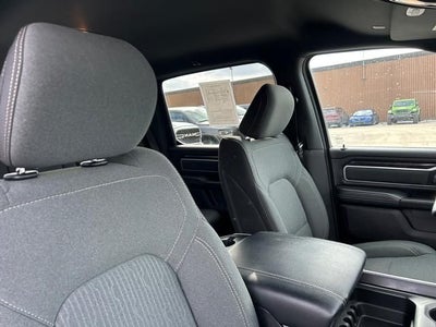 2022 RAM 1500 Big Horn Crew Cab 4x4 5'7' Box