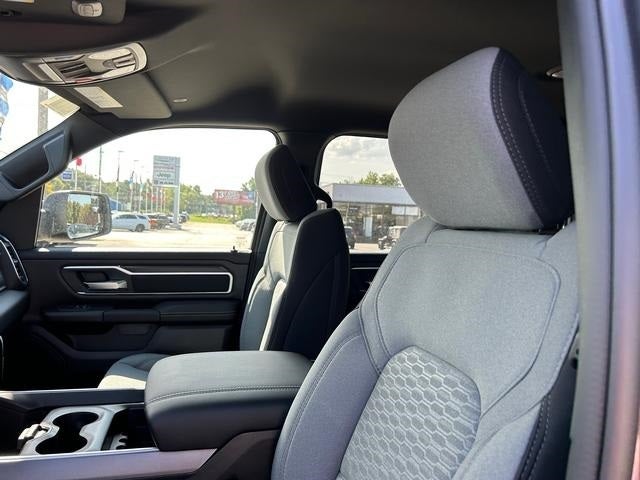 2025 RAM Ram 1500 RAM 1500 BIG HORN CREW CAB 4X4 5'7' BOX