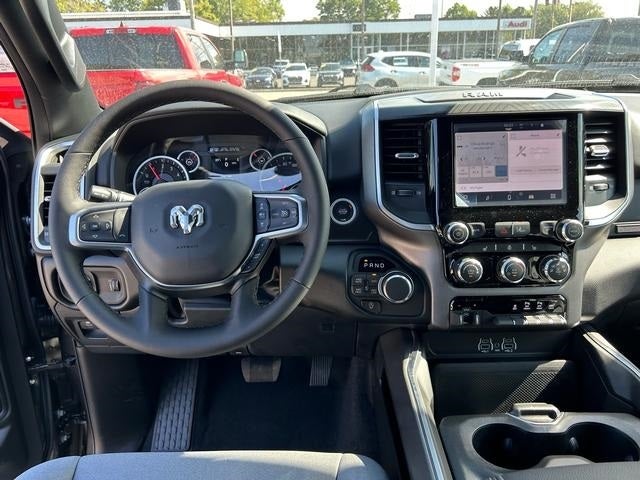 2025 RAM Ram 1500 RAM 1500 BIG HORN CREW CAB 4X4 5'7' BOX