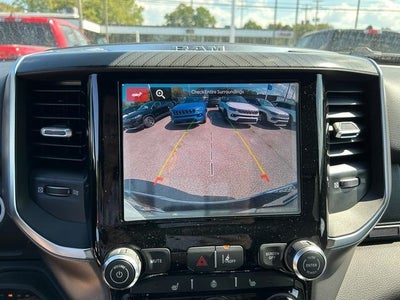 2025 RAM Ram 1500 RAM 1500 BIG HORN CREW CAB 4X4 5'7' BOX