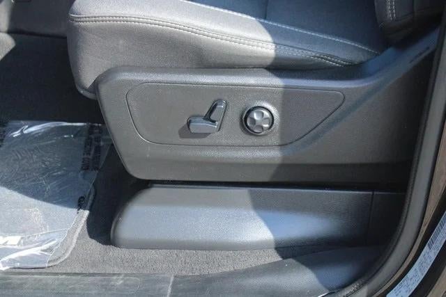 2019 RAM 1500 Big Horn/Lone Star Crew Cab 4x4 5'7' Box