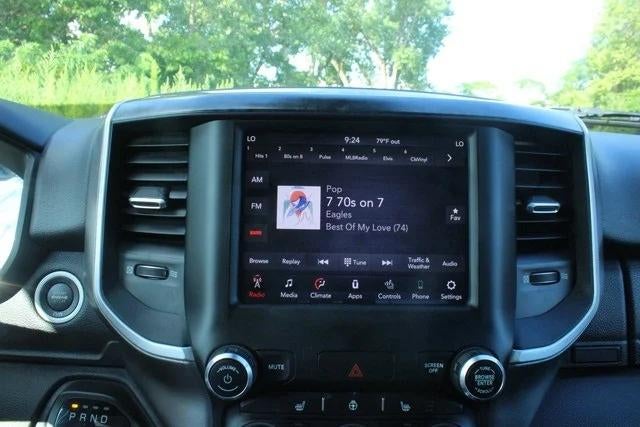 2019 RAM 1500 Big Horn/Lone Star Crew Cab 4x4 5'7' Box