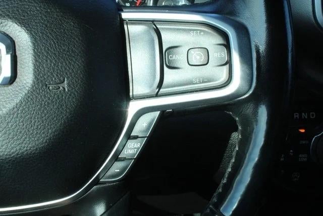 2019 RAM 1500 Big Horn/Lone Star Crew Cab 4x4 5'7' Box