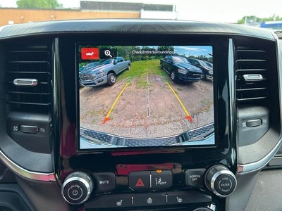 2025 RAM 1500 Big Horn Crew Cab 4x4 5'7' Box