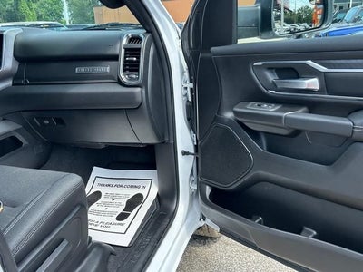 2025 RAM 1500 Big Horn Crew Cab 4x4 5'7' Box