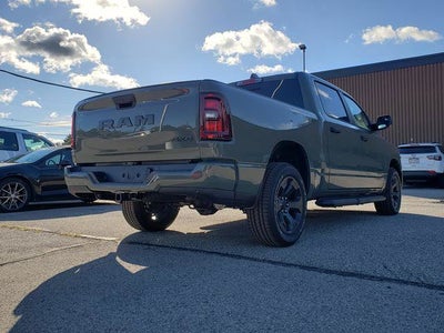 2026 RAM Ram 1500 RAM 1500 EXPRESS CREW CAB 4X4 5'7' BOX