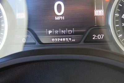 2020 RAM 1500 Laramie Crew Cab 4x4 5'7' Box