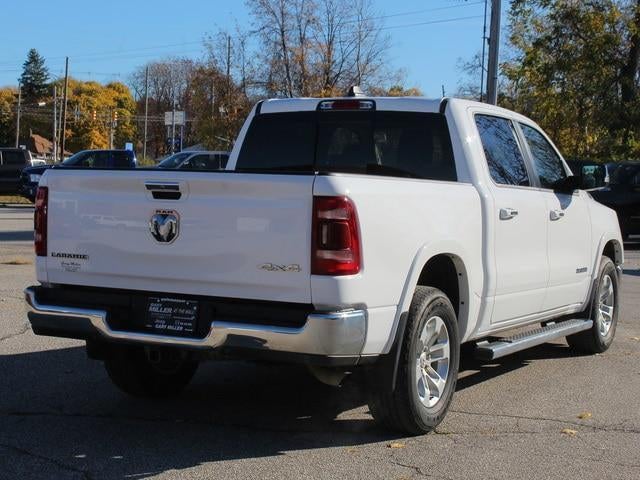 2020 RAM 1500 Laramie Crew Cab 4x4 5'7' Box