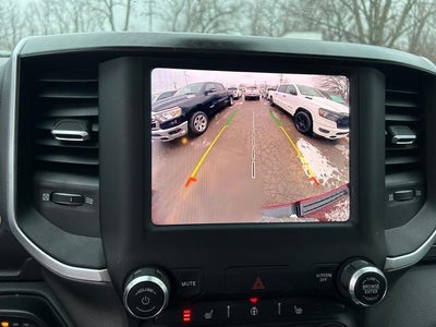 2022 RAM 1500 Big Horn Crew Cab 4x4 6'4' Box