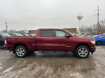 2022 RAM 1500 Big Horn Crew Cab 4x4 6'4' Box
