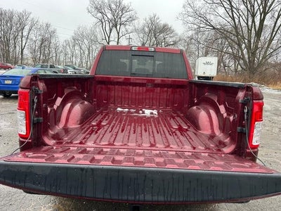 2022 RAM 1500 Big Horn Crew Cab 4x4 6'4' Box