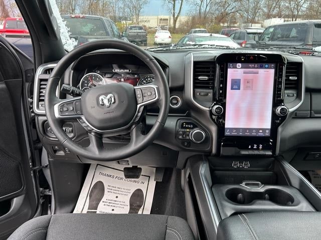 2025 RAM 1500 Big Horn Crew Cab 4x4 5'7' Box