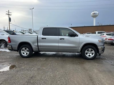 2025 RAM 1500 Big Horn Crew Cab 4x4 5'7' Box