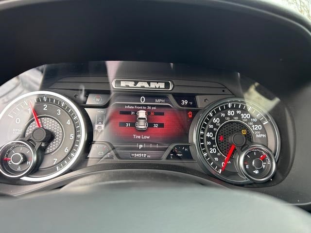 2025 RAM 1500 Big Horn Crew Cab 4x4 5'7' Box