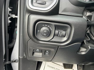 2025 RAM 1500 Big Horn Crew Cab 4x4 5'7' Box