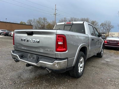 2025 RAM 1500 Big Horn Crew Cab 4x4 5'7' Box