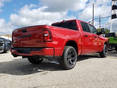 2027 RAM Ram 1500 RAM 1500 BIG HORN CREW CAB 4X4 5'7' BOX