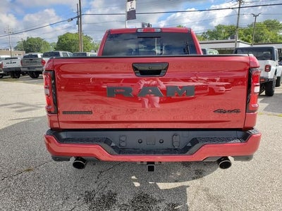 2027 RAM Ram 1500 RAM 1500 BIG HORN CREW CAB 4X4 5'7' BOX